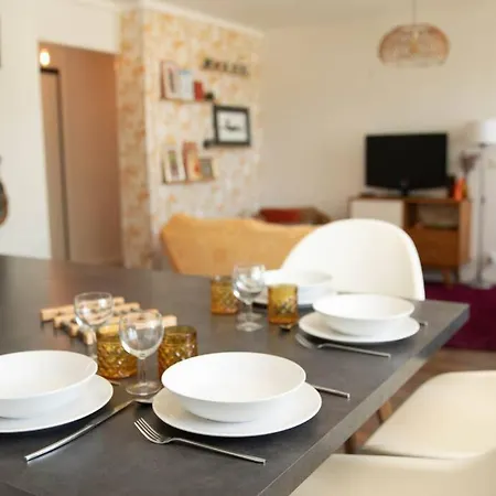 Appartement Rez-De-Chaussee Et Terrasse Privative Romans-sur-Isere Exterior photo