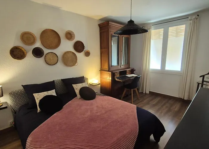 Appartement Rez-De-Chaussee Et Terrasse Privative